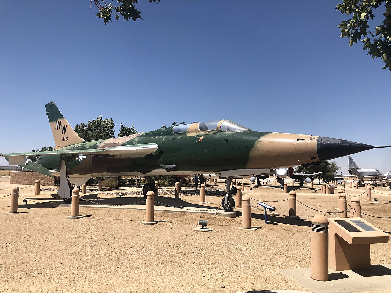 Republic F-105G Thunderchief (62-4416)