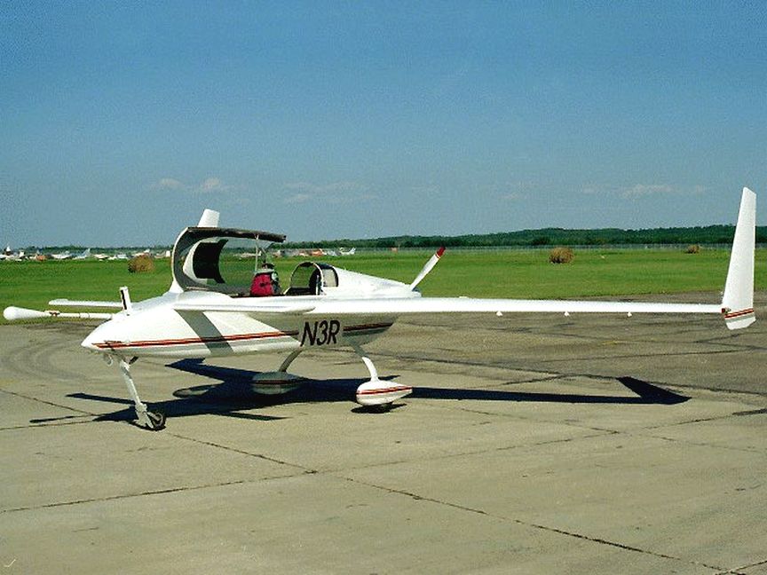 Rutan Model 61 Long-EZ