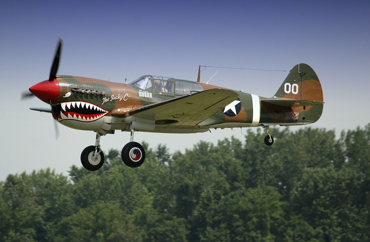 Curtiss P-40 Warhawk