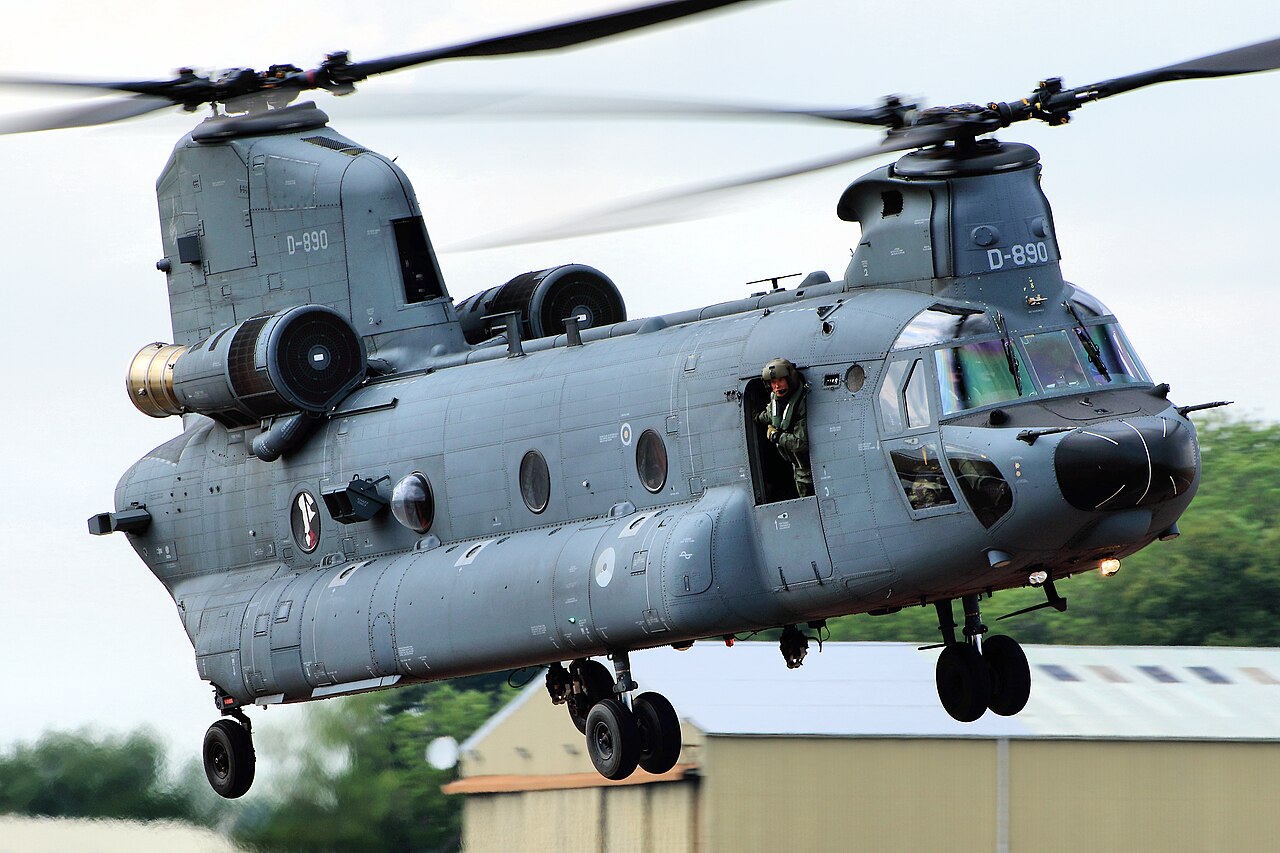 Boeing CH-47 Chinook